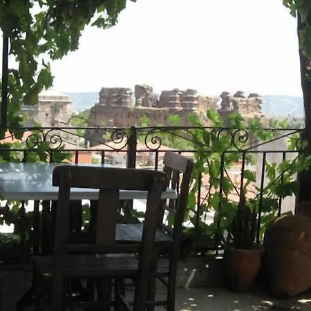 Odyssey ベッド・アンド・ブレックファスト *